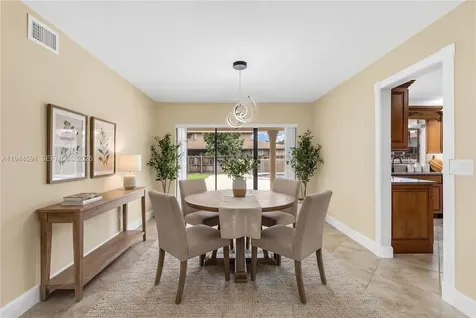 15835 Cotswold Court Davie FL 33331