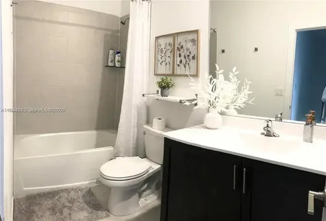10162 SW 228th Terrace Miami FL 33190