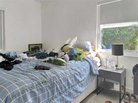 971 79th Terrace Miami Beach FL 33141