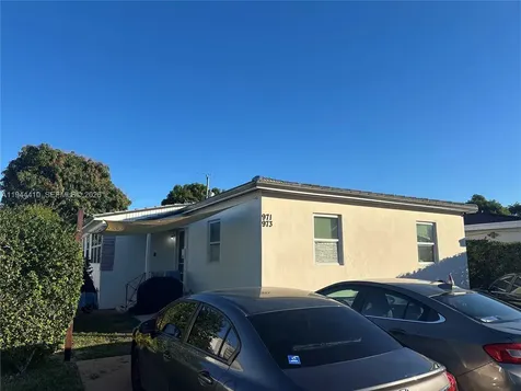 971 79th Terrace Miami Beach FL 33141