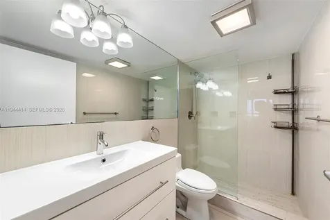 555 NE 15th Street Miami FL 33132