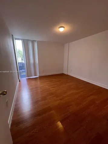 7035 NW 186th Street Hialeah FL 33015