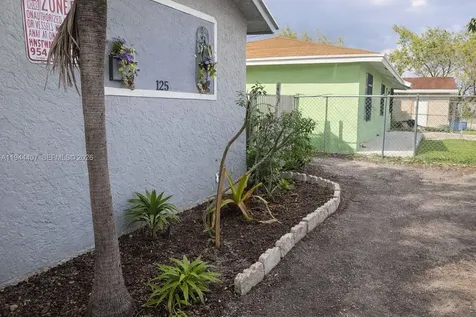 1255 NW 27th Avenue Fort Lauderdale FL 33311