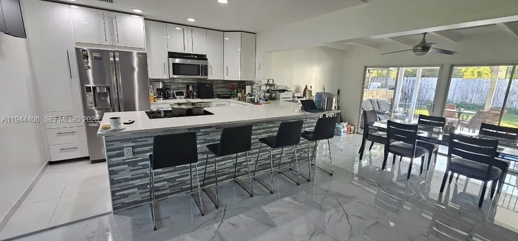 2531 Whale Harbor Lane Fort Lauderdale FL 33312