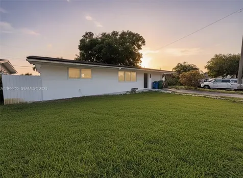 8600 Taft Street Pembroke Pines FL 33024