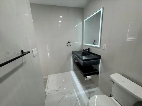 8600 Taft Street Pembroke Pines FL 33024