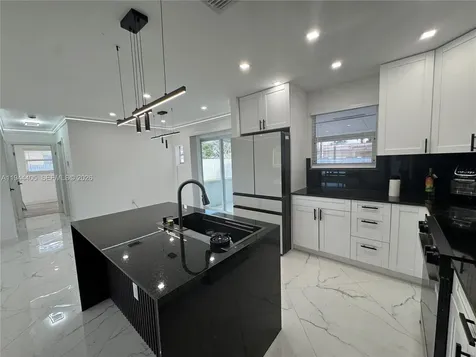 8600 Taft Street Pembroke Pines FL 33024
