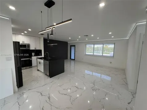 8600 Taft Street Pembroke Pines FL 33024