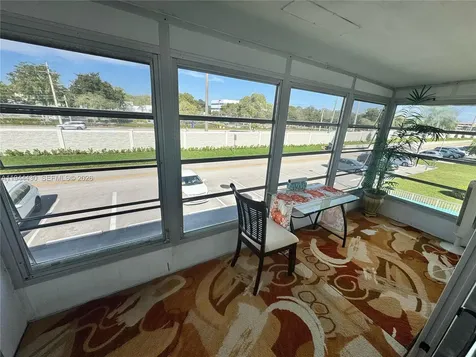 65 Westbury C Deerfield Beach FL 33442