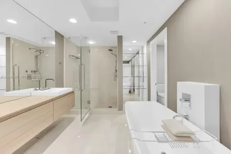 17301 Biscayne Boulevard North Miami Beach FL 33160