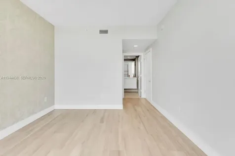 17301 Biscayne Boulevard North Miami Beach FL 33160