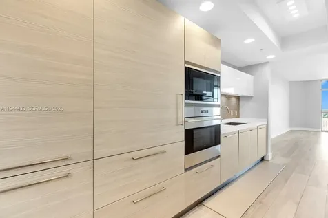 17301 Biscayne Boulevard North Miami Beach FL 33160