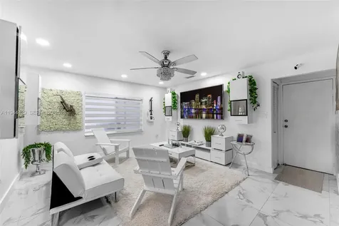 942 NW 133rd Court Miami FL 33182