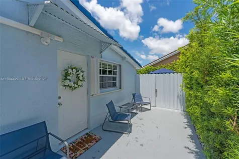 942 NW 133rd Court Miami FL 33182