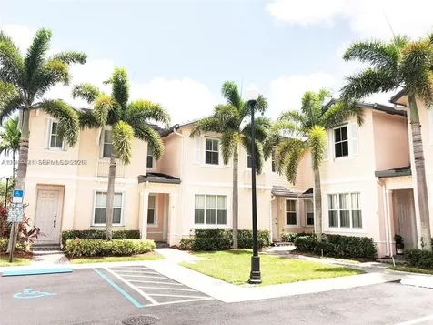2884 SE 2 Drive Homestead FL 33033