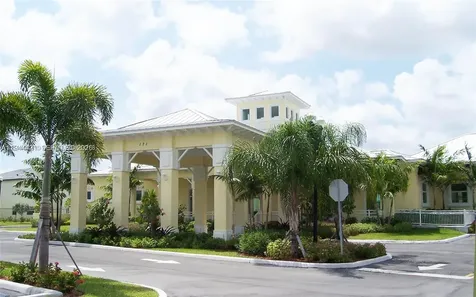 2884 SE 2 Drive Homestead FL 33033