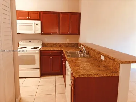 2884 SE 2 Drive Homestead FL 33033
