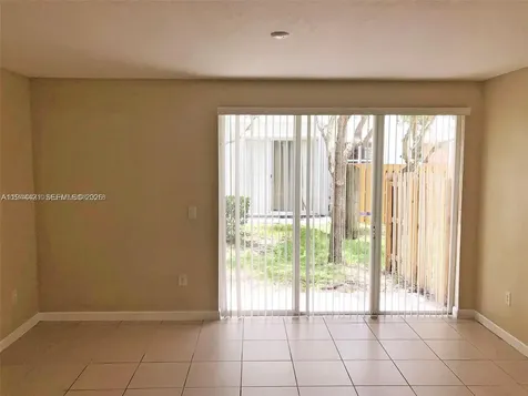 2884 SE 2 Drive Homestead FL 33033