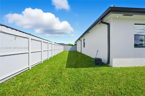 19080 SW 133rd Court Miami FL 33177