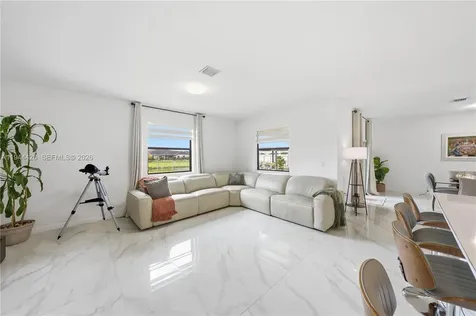 19080 SW 133rd Court Miami FL 33177