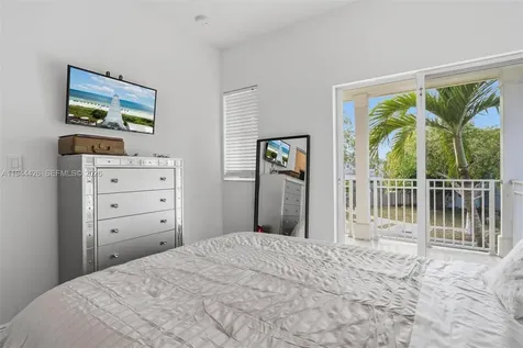 357 NE 35th Terrace Homestead FL 33033