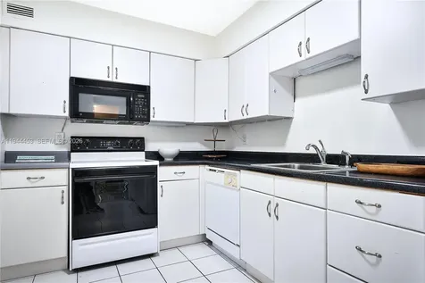 9225 Collins Avenue Surfside FL 33154