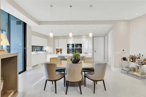 18555 Collins Avenue Sunny Isles Beach FL 33160