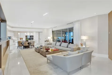 18555 Collins Avenue Sunny Isles Beach FL 33160