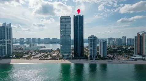 18555 Collins Avenue Sunny Isles Beach FL 33160