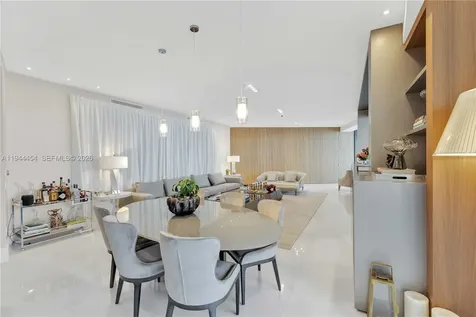 18555 Collins Avenue Sunny Isles Beach FL 33160