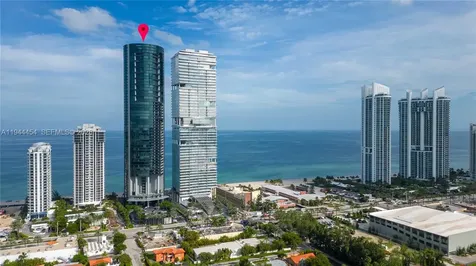 18555 Collins Avenue Sunny Isles Beach FL 33160