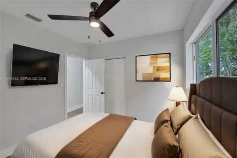 21021 NE 13th Place Miami FL 33179