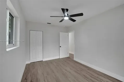 21021 NE 13th Place Miami FL 33179