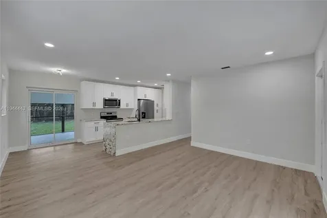 21021 NE 13th Place Miami FL 33179