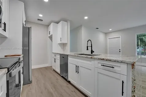 21021 NE 13th Place Miami FL 33179