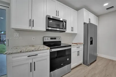21021 NE 13th Place Miami FL 33179