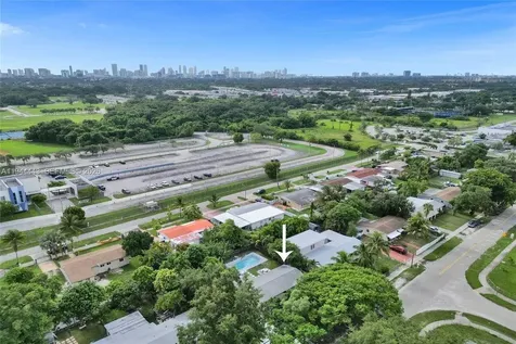 21021 NE 13th Place Miami FL 33179