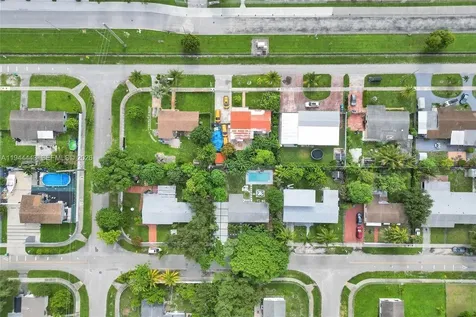 21021 NE 13th Place Miami FL 33179