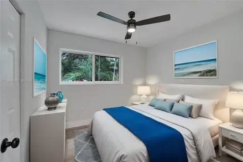 21021 NE 13th Place Miami FL 33179