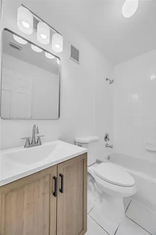2233 SE 24th Place Homestead FL 33035
