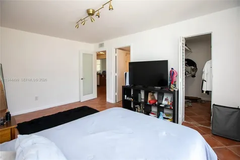 1801 S Treasure Drive North Bay Village FL 33141