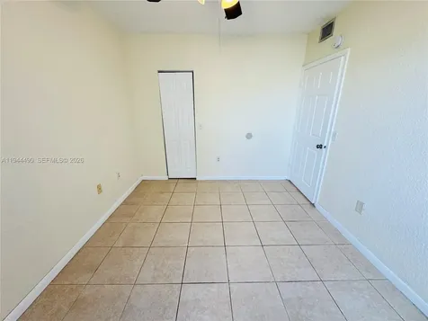 705 Belmont Lane North Lauderdale FL 33068