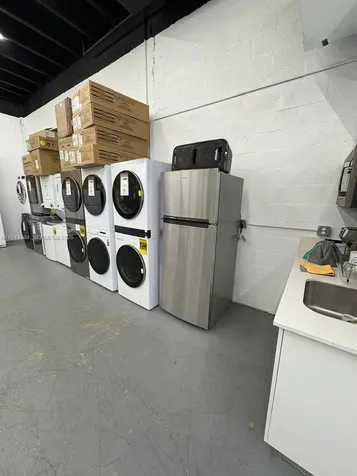 Appliances Sales Store Miami FL 33176
