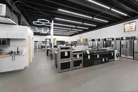 Appliances Sales Store Miami FL 33176