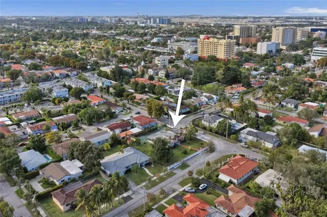 500 SW 39th Court Miami FL 33134