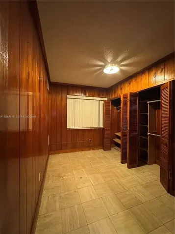500 SW 39th Court Miami FL 33134