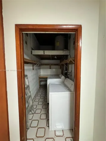 500 SW 39th Court Miami FL 33134