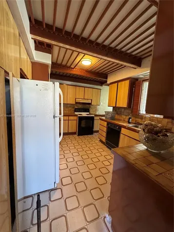 500 SW 39th Court Miami FL 33134