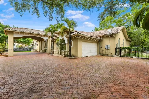 7761 SW 122nd Avenue Miami FL 33183
