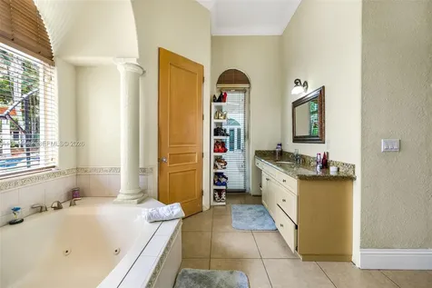7761 SW 122nd Avenue Miami FL 33183